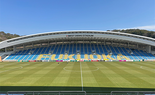 プレミアムシート指定から見えるスタジアム写真