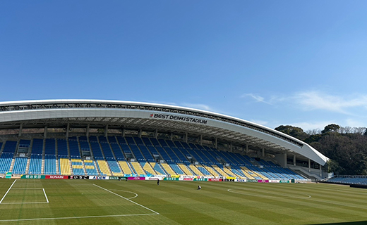 メインスタンド指定（M6）から見えるスタジアム写真